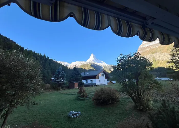 Lägenhet Haus Vira *